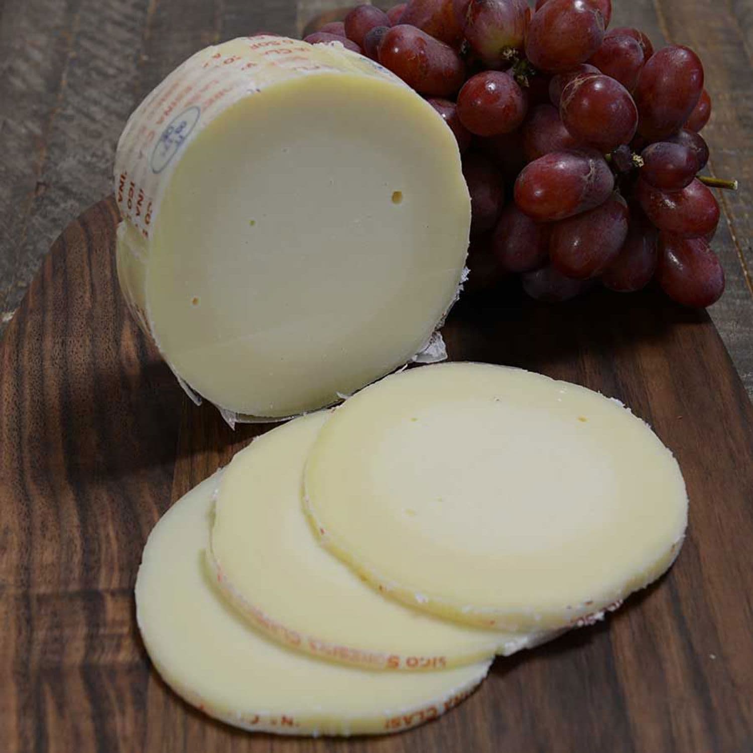 Provolone Dolce