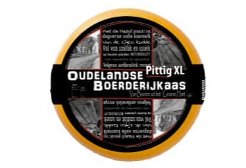 Deze pittige boerderijkaas van 30 kg is bereid met gethermiseerde melk. Een heerlijke stevige kaas, pikant en vol van smaak dankzij de 12 maanden rijping in het pakhuis. De constante temperatuur en luchtvochtigheid in het pakhuis zorgt voor de optimale smaakontwikkeling van deze grote jongen. Een echte aanrader voor op de boterham of je kaasplateau!